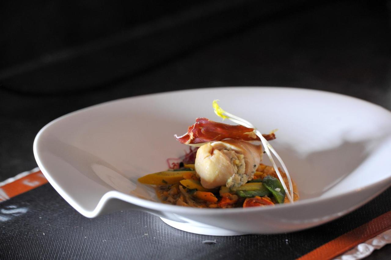 Hotel Les Grillons 탈루아르 외부 사진